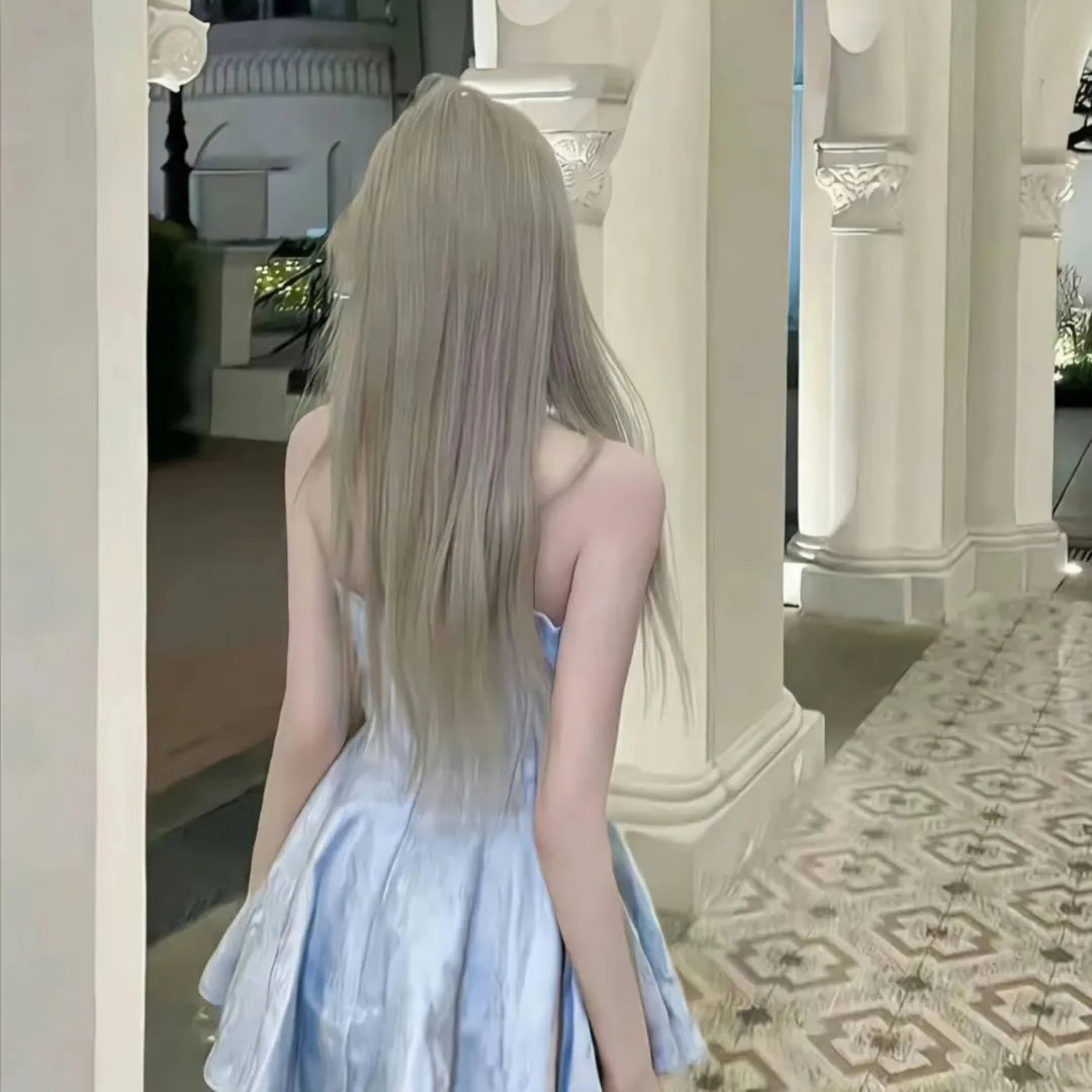 艾米丽·布莱尔的秘密